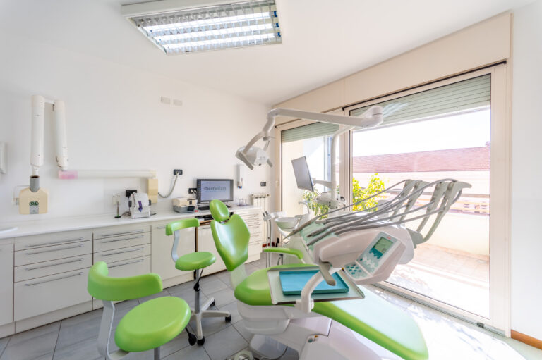 Dentalicum – studio dentistico a Genova